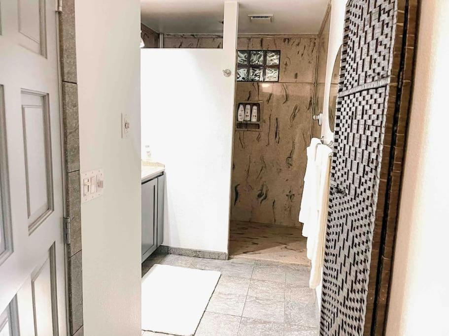 *Entertainment Villa* 5Min To Strip Optional Heated Pool Jacuzzi! Las Vegas Bagian luar foto