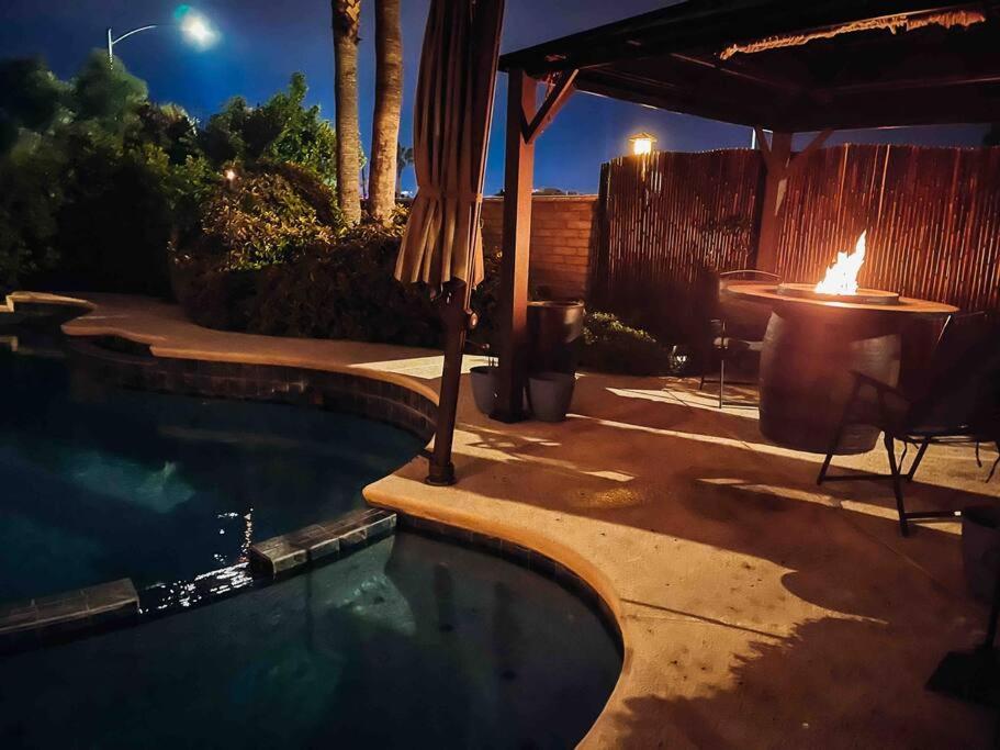 *Entertainment Villa* 5Min To Strip Optional Heated Pool Jacuzzi! Las Vegas Bagian luar foto