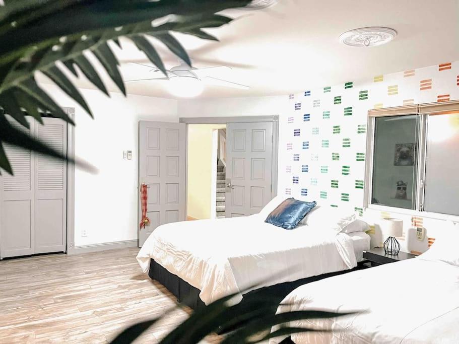 *Entertainment Villa* 5Min To Strip Optional Heated Pool Jacuzzi! Las Vegas Bagian luar foto