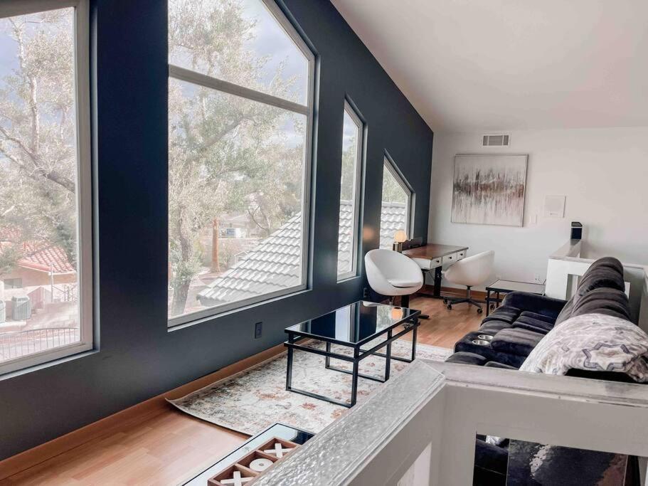 *Entertainment Villa* 5Min To Strip Optional Heated Pool Jacuzzi! Las Vegas Bagian luar foto
